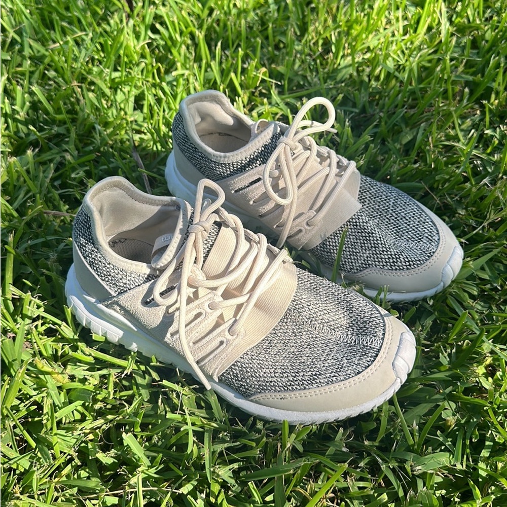 Adidas tubular